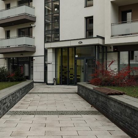 Nest Inn Stiletto Apartment Cluj-Napoca Exterior foto